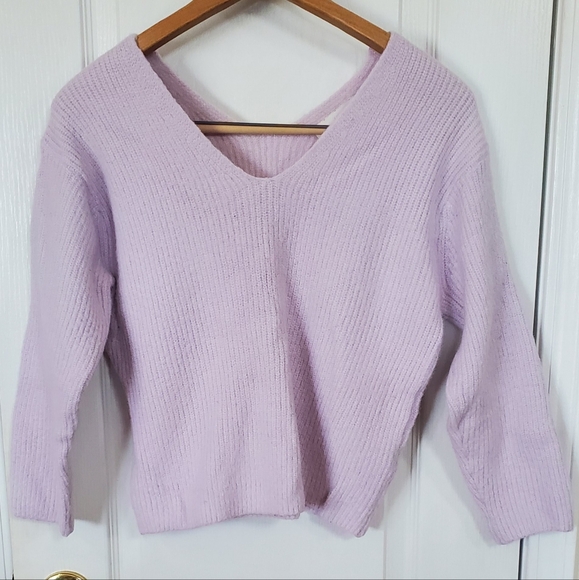 H&M ladies v-neck long sleeve, dropped shoulder, lavender sweater sz XS - Picture 2 of 9